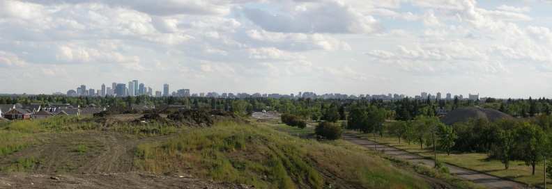 Looking south towards downtown (Griesbach)
